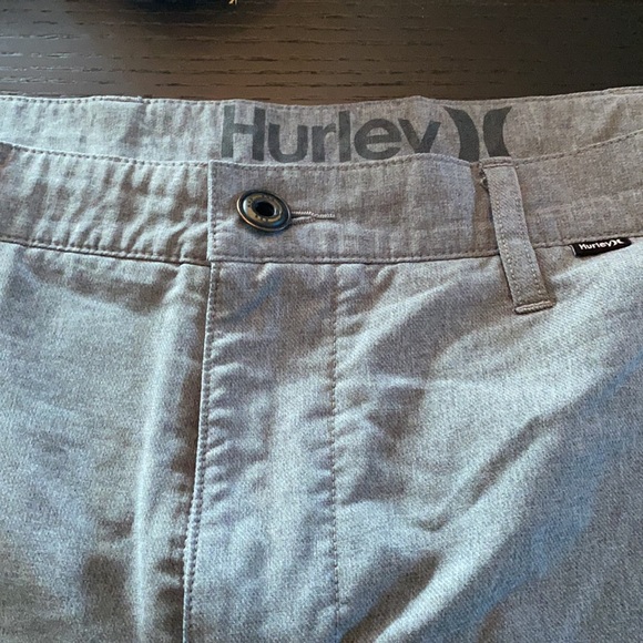 Hurley men’s size 40 gray shorts - Picture 1 of 3